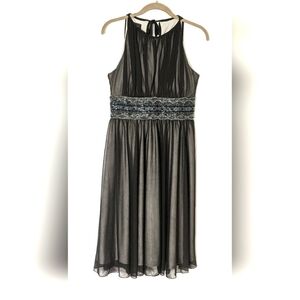 Dress Barn Collection Women's Fancy Sleeveless Dress Sheer Overlay Beaded Size 4